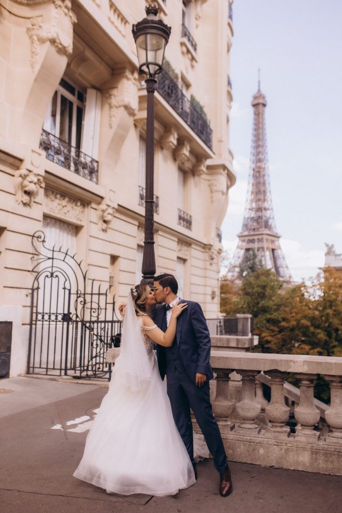 Professional wedding photography in Paris