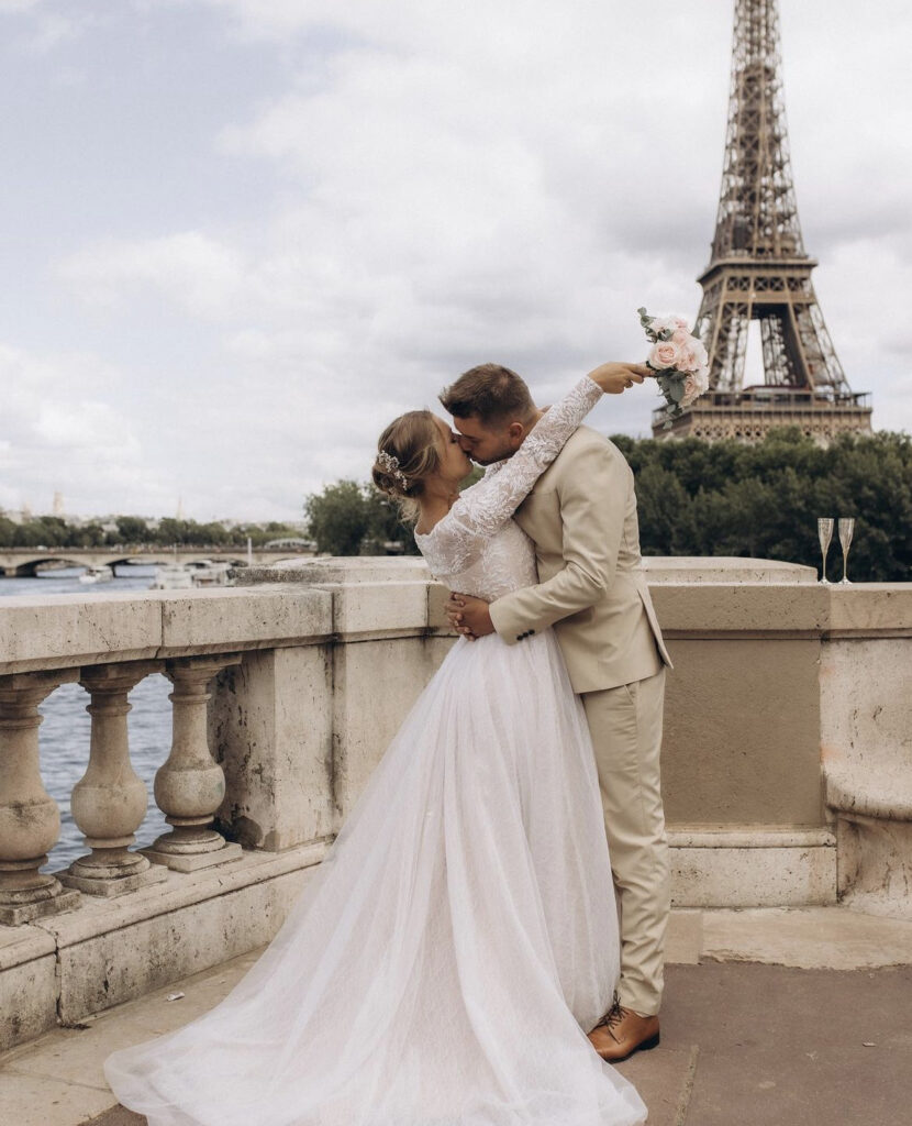 Elegance Paris wedding photographer