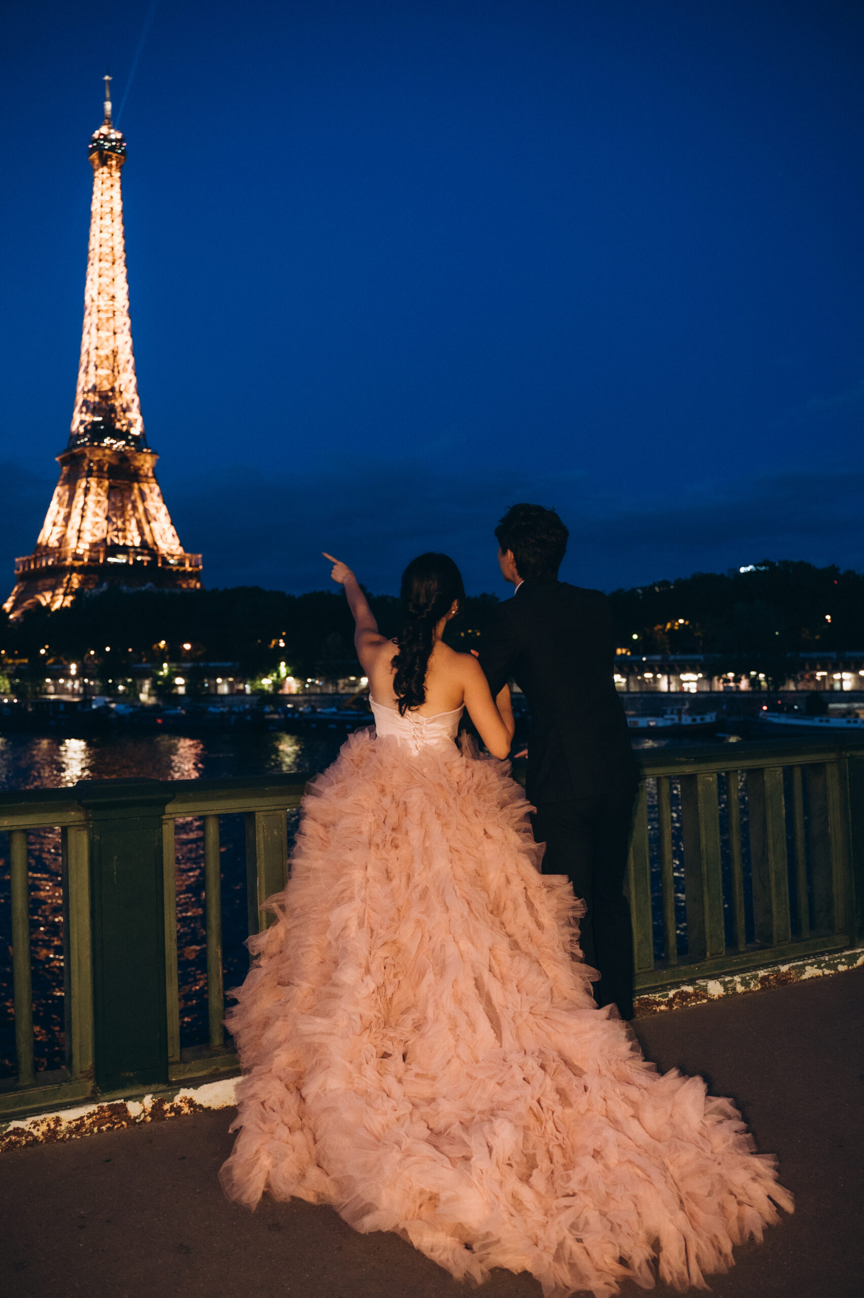 Paris Love Story Photoshoot