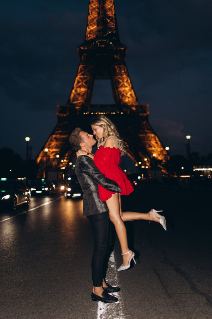 The Top 10 Most Romantic Places to Visit in Paris 2024
